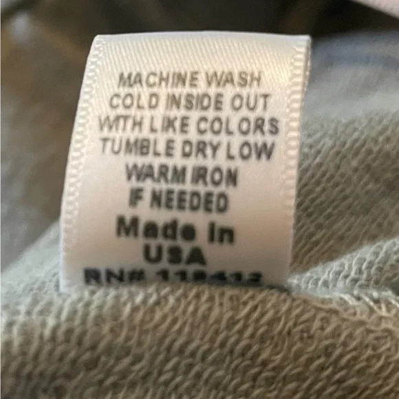 Monrow NWT super soft puff sleeve jumpsuit - Picture 7 of 7